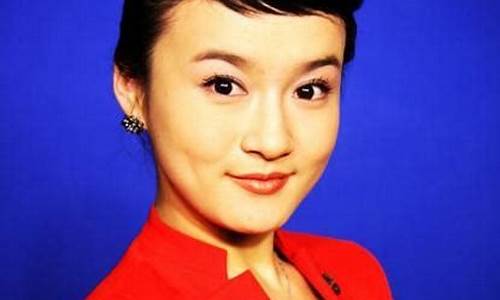 冉莹颖央视财经直播(冉莹颖央视主播画面)_https://www.qgjzrcxxzxpt.com_上期所_第1张